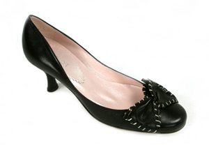 Preidt Desi Black